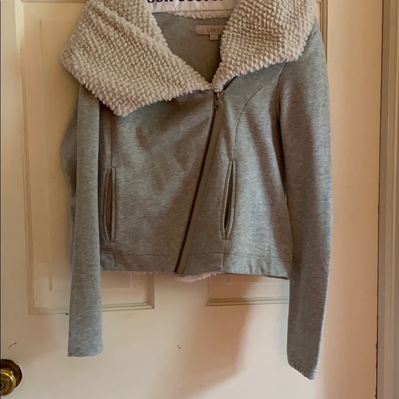 Loft Sweater Zip up - Picture 4 of 5